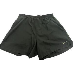 Classic Black NIKE Dri Fit Shorts size L